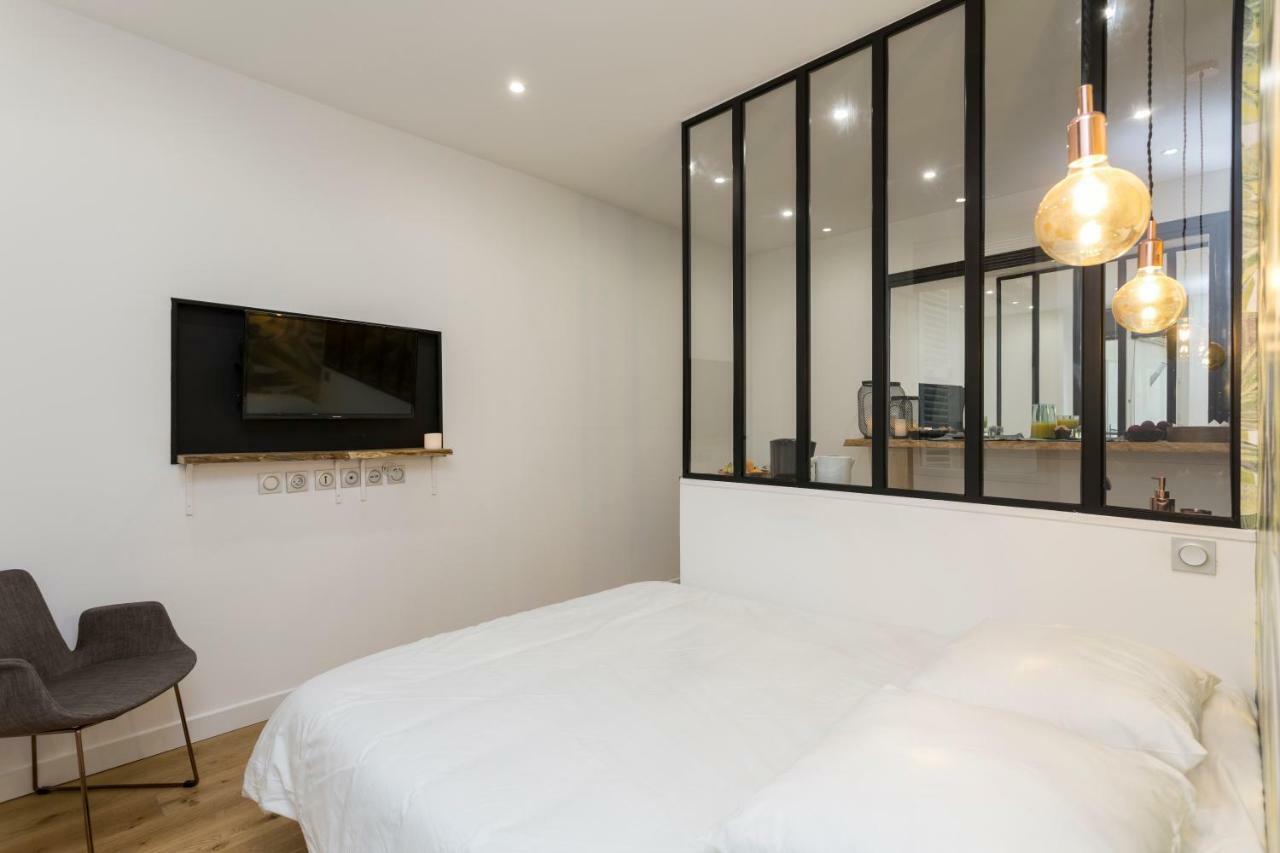 Studio D'Architecte Au Pied De Tour Eiffel Leilighet Paris Eksteriør bilde